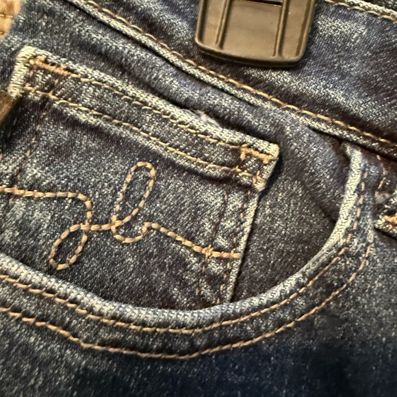 📦 Judy Blue Hi-Rise Cropped Straight with Ankle Slit *EXCELLENT USED CONDITION* - Picture 6 of 8